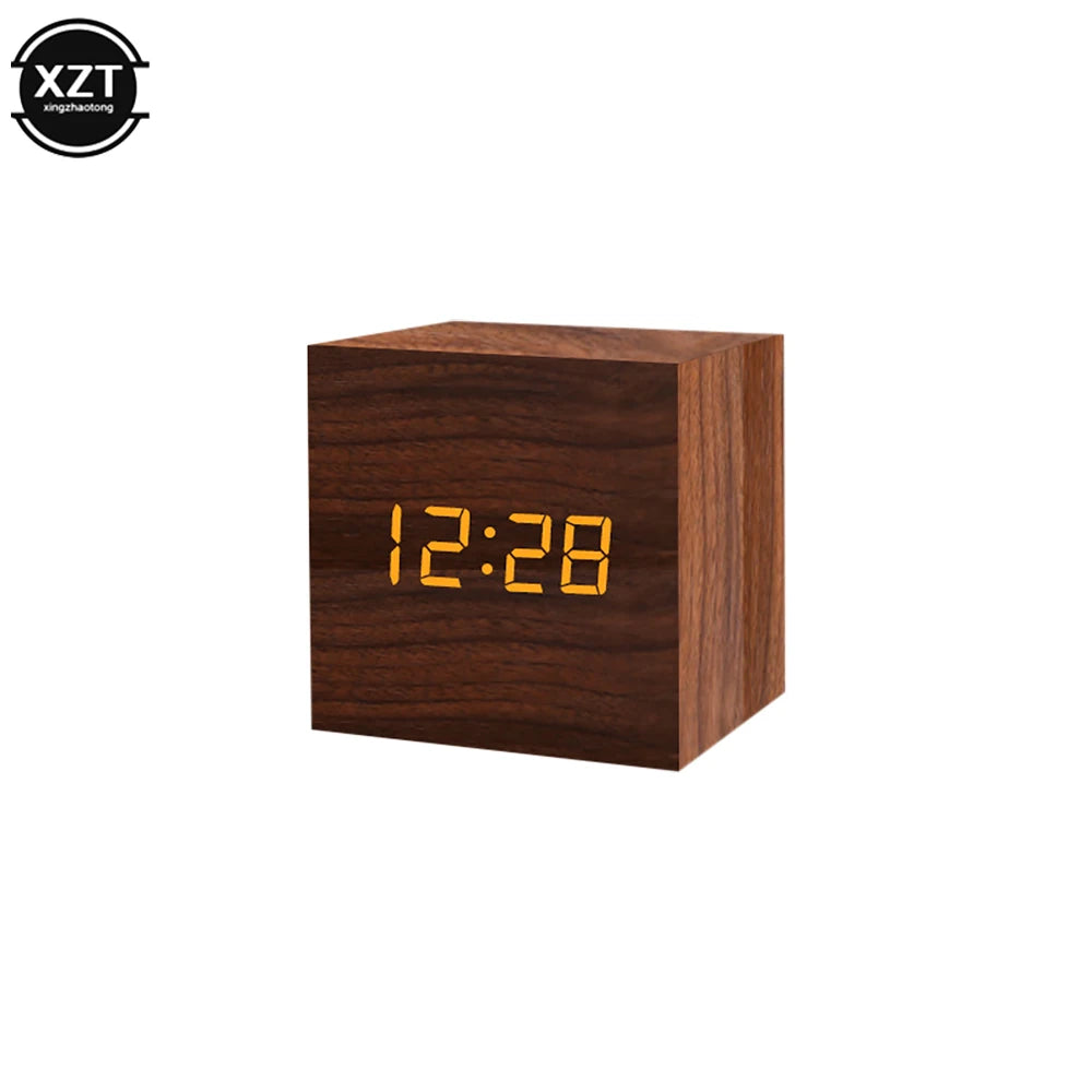 Réveil LED en Bois