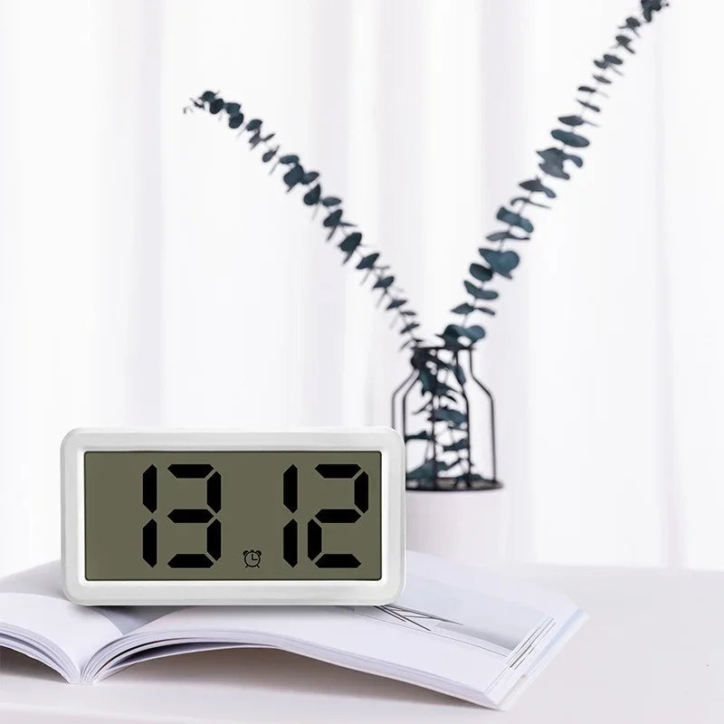Réveil Numérique Silencieux Moderne LCD