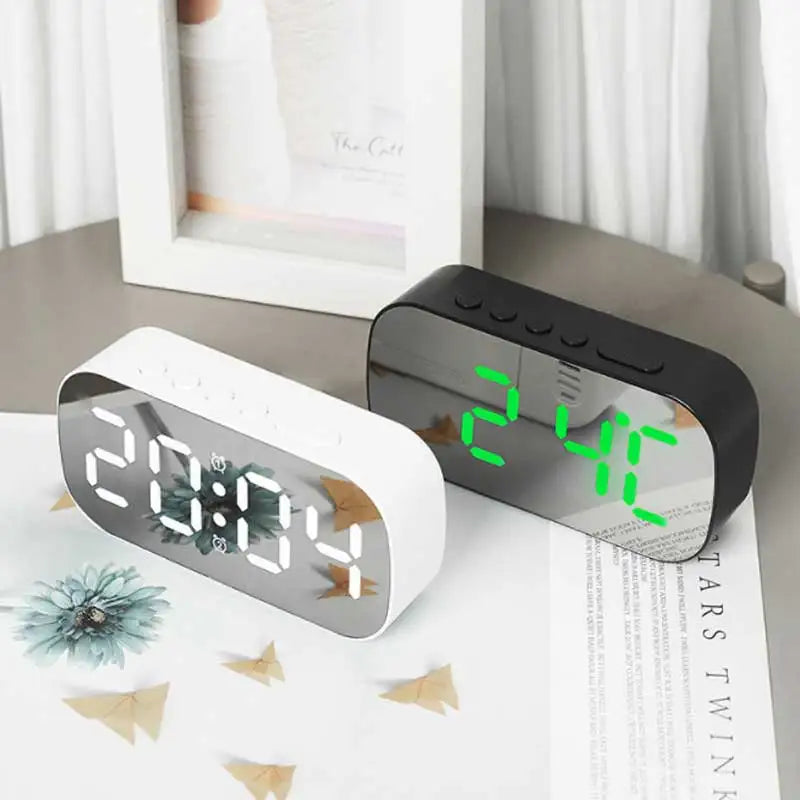Réveil Numérique LED Minimaliste avec Double Alarme