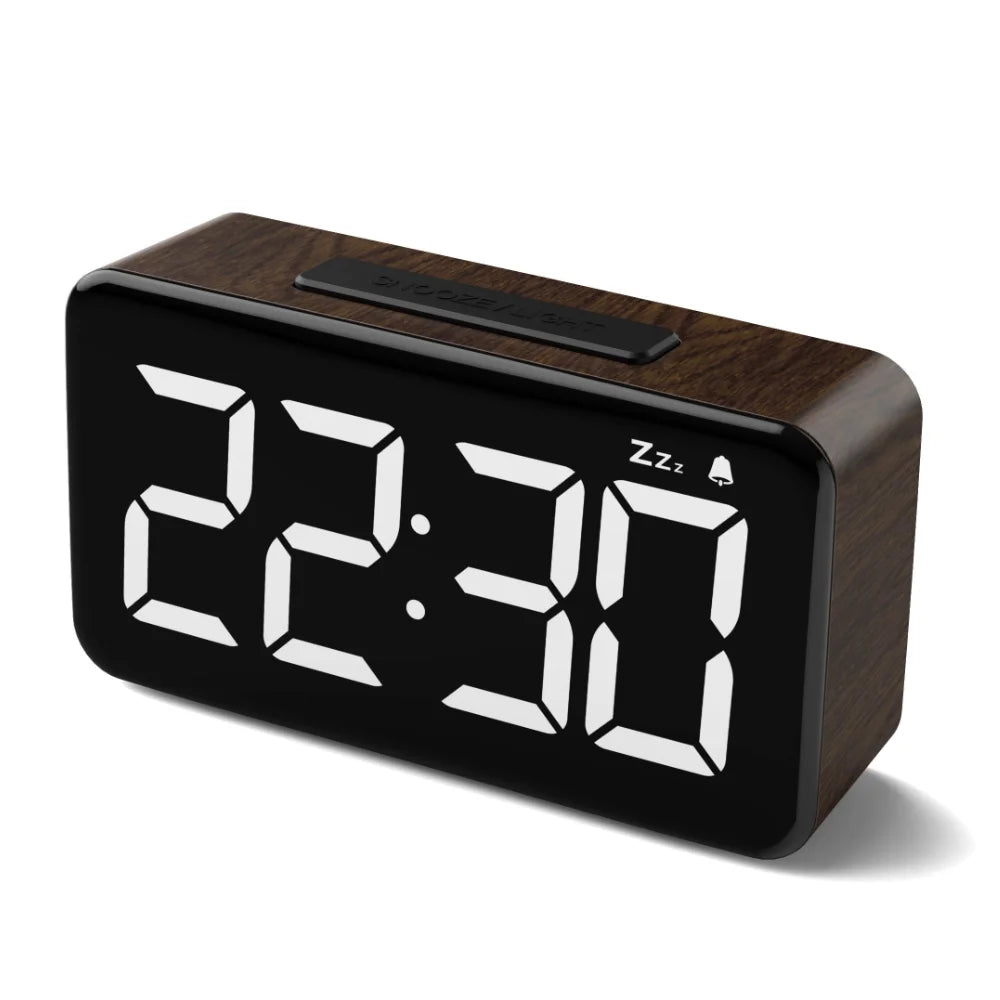 Réveil Numérique en Bois