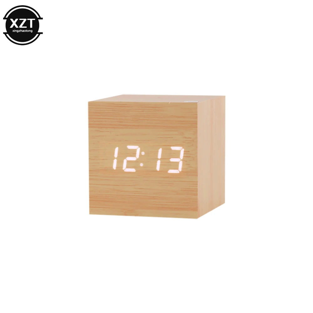 Réveil LED en Bois